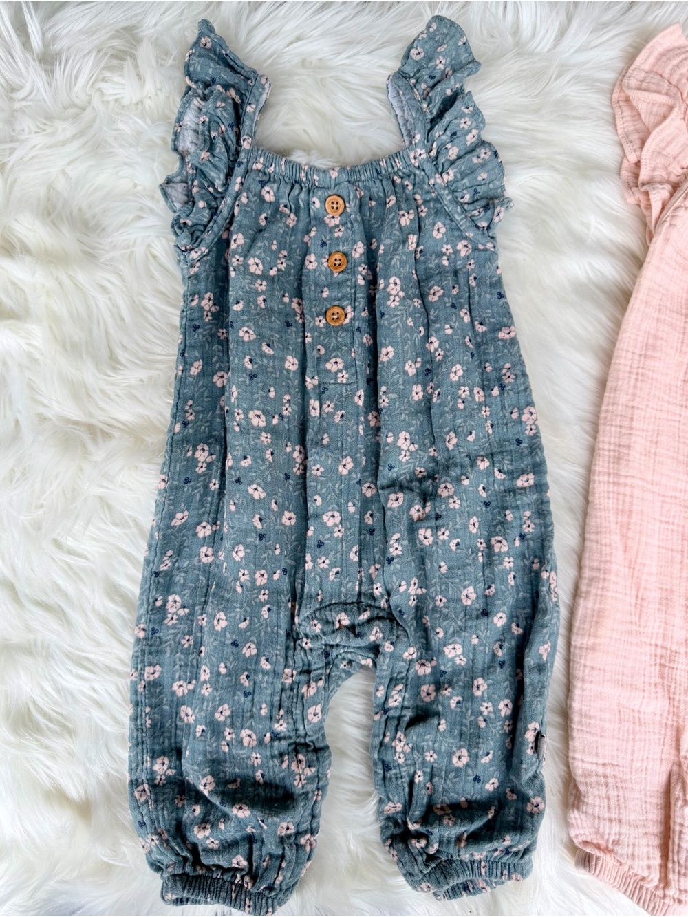 Muslin Ruffle-Strap Rompers Size 6-9 months - Picture 3 of 7